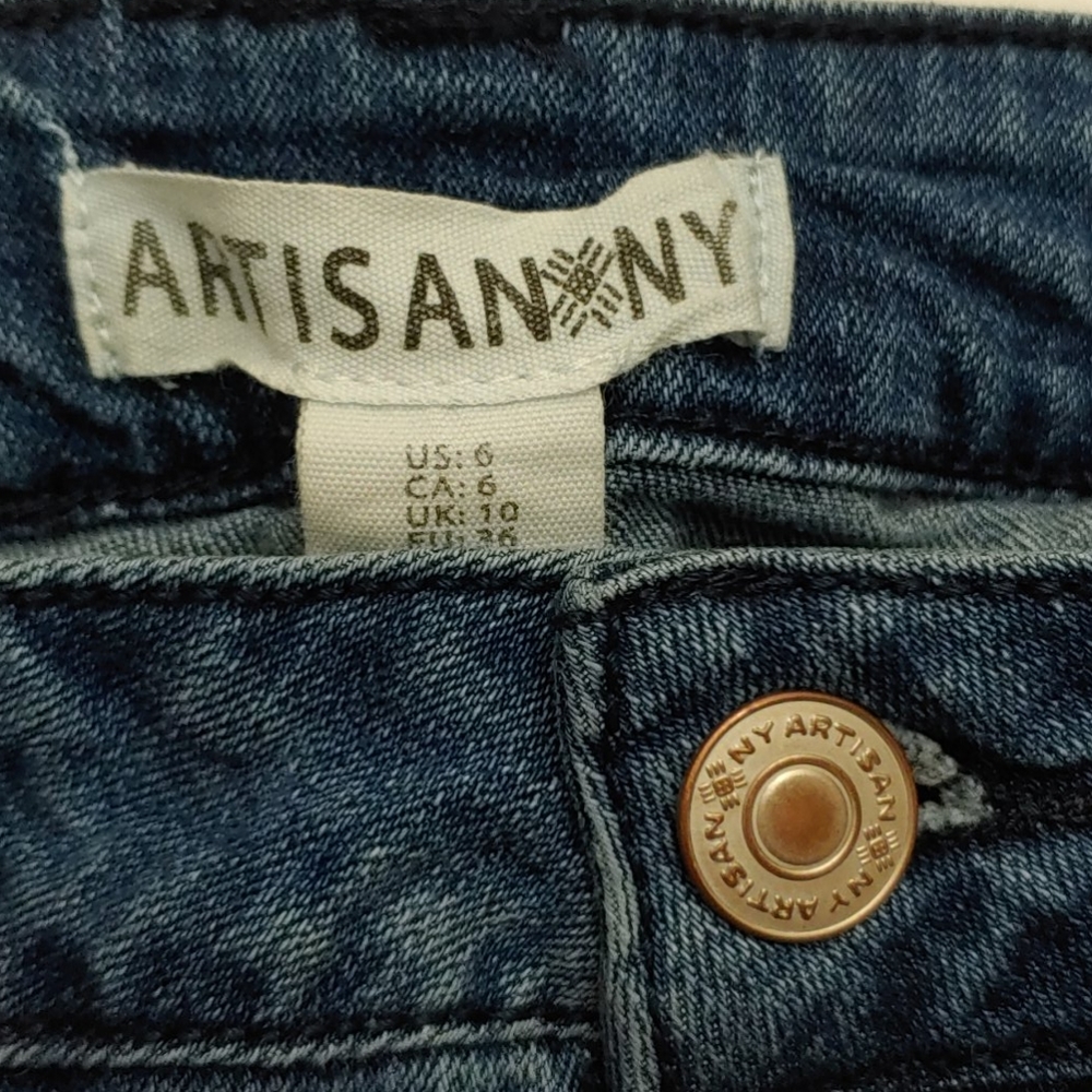Artisan NY Women's Size 6 Jean Shorts - Picture 5 of 7